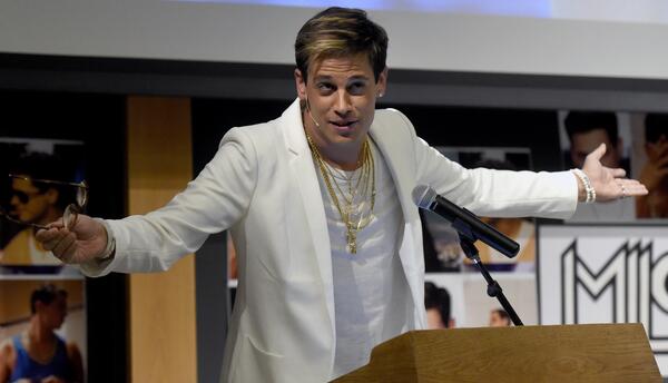 Milo Yiannopoulos, editor del sitio Breitbart News y ferviente seguidor...