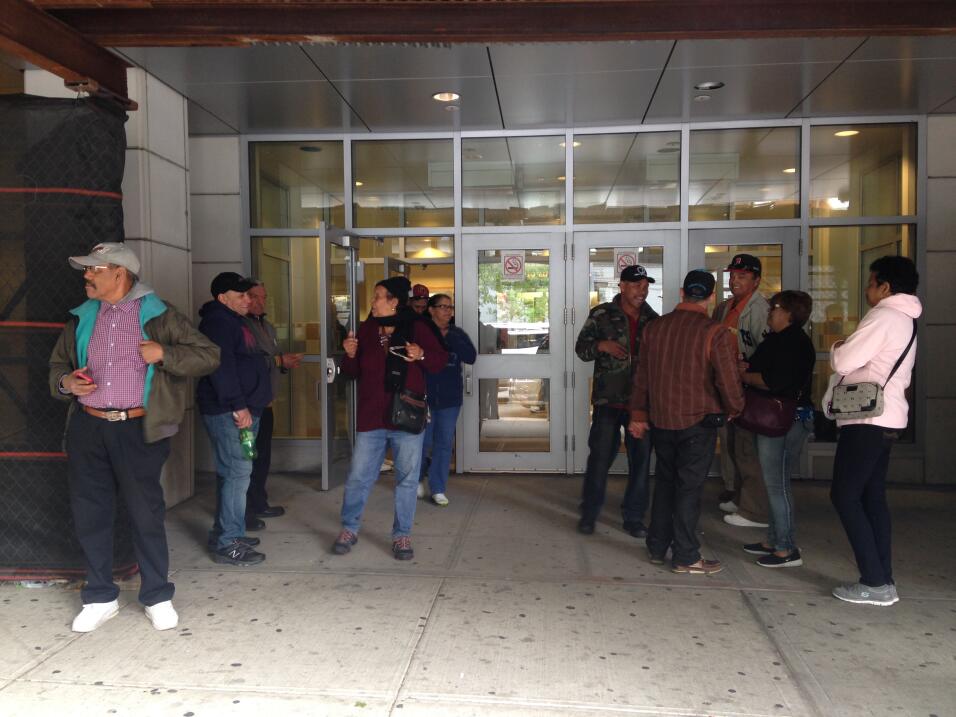 Algunos votantes enfrentaron confusión al no encontrar su colegio electo...