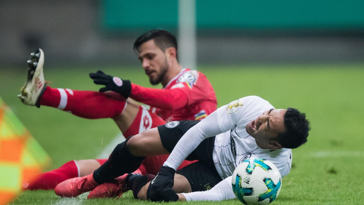 Marco Fabián está 20 minutos más cerca del Mundial: volvió a jugar en el Eintracht Frankfurt