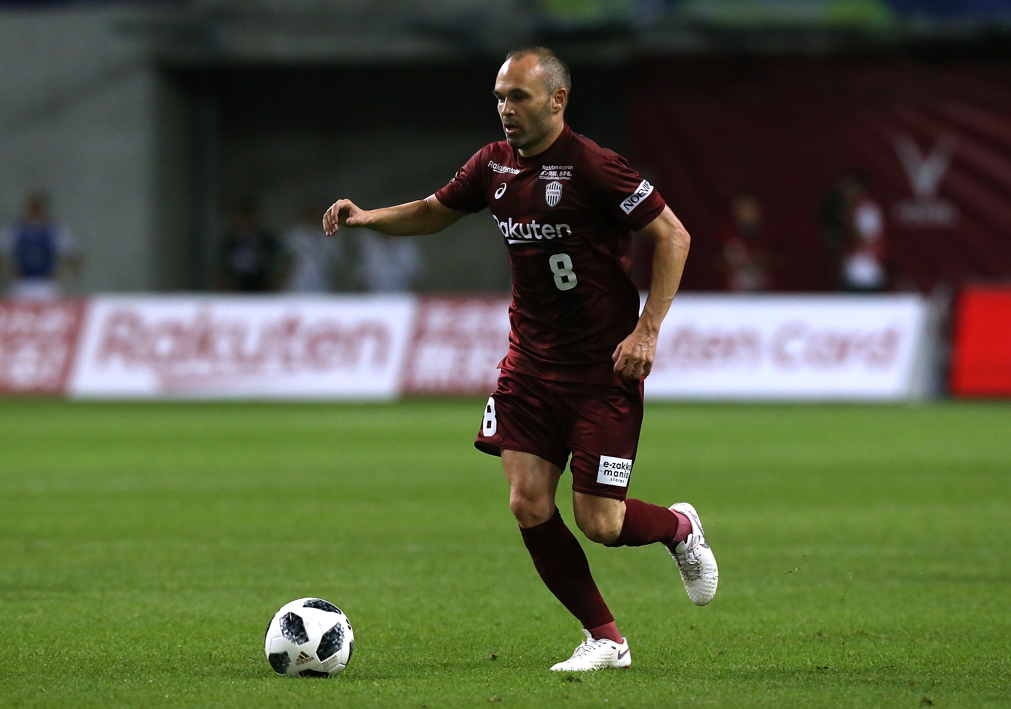 Andrés Iniesta debuted as a scorer in the J-League with a 'work of art'