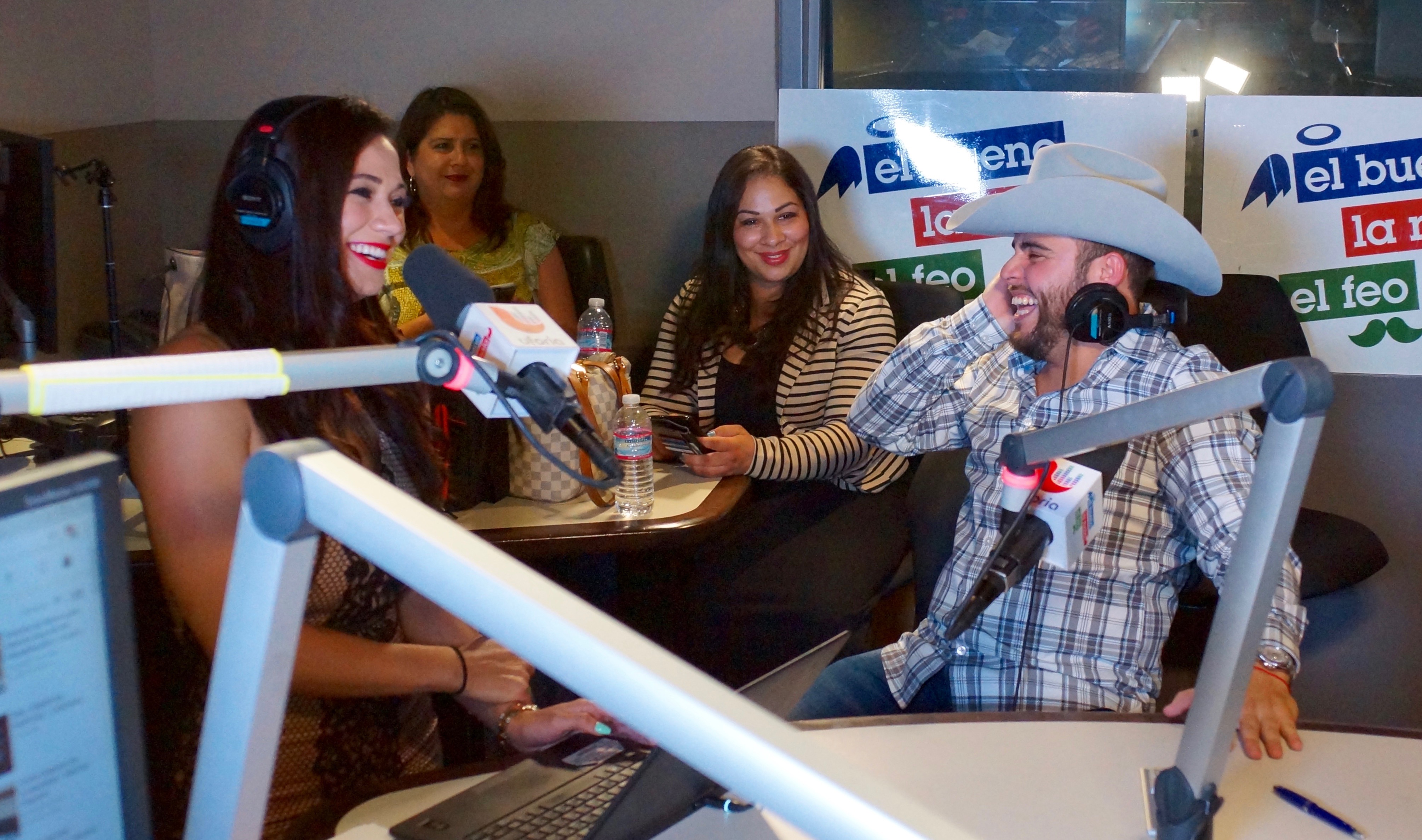 carla medrano y calibre 50 carla medrano y calibre 50