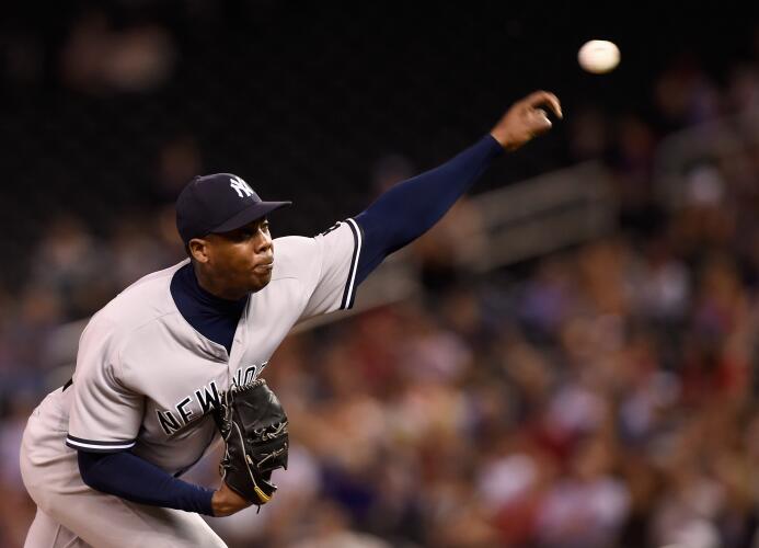 "El Misil Cubano" Aroldis Chapman ahora es un Chicago Cub luego de un in...