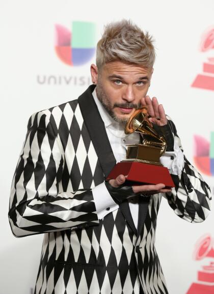 <b>PEDRO CAPÓ:</b> Mejor Video Musical Versión Larga - ‘En letra de otro- Documentary’.