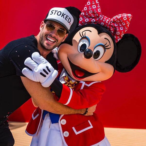 William Levy y Elizabeth Gutiérrez de vacaciones