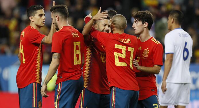 España paseó a Costa Rica 5-0 en La Rosaleda en juego de preparación rum...