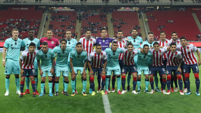 Chivas vs. Santos - Los equipos de la Liga MX y Ascenso MX posaron para...