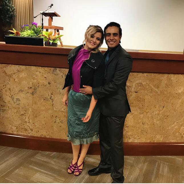 Salen a la luz fotografías de Allisson Lozz embarazada