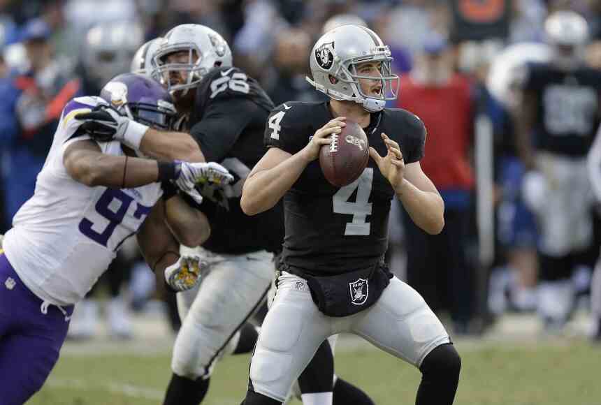 Los Minnesota Vikings vencieron 30 - 14 a los Oakland Raiders para ligar...