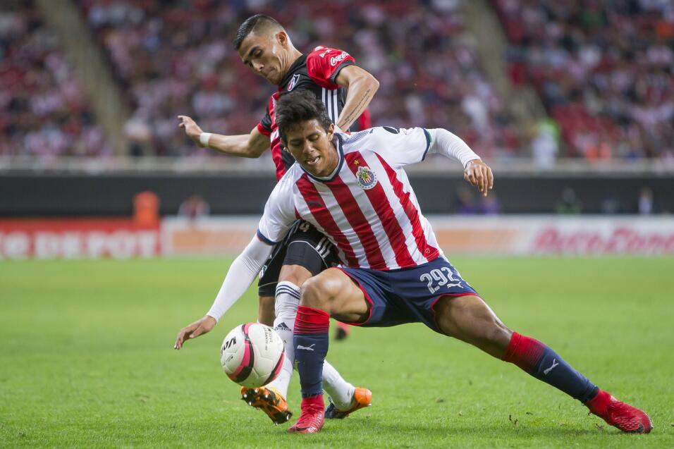 ‘Chicharito’ podría tener compatriota en Inglaterra: mexicano 'suena' pa...