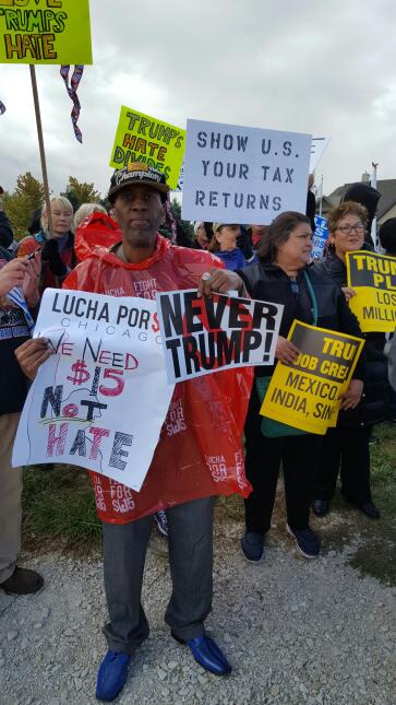 Protestas por visita de Donald Trump a Brolingbrook