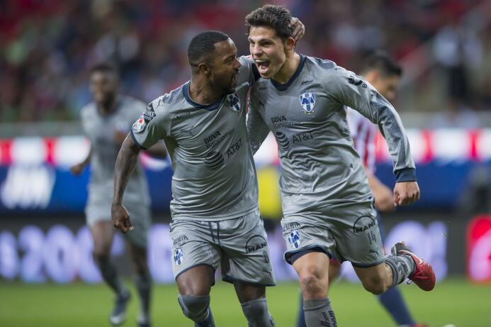 En fotos: Con el Monterrey no se juega y las Chivas continúan hundiéndos...