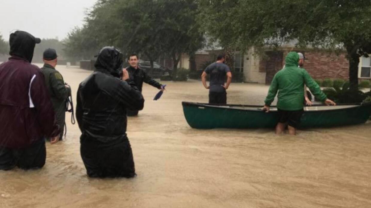 Mis 5 días encerrada en una casa de Houston y la sorprendente reacción de mis vecinos ?url=https%3A%2F%2Fcdn3.uvnimg.com%2F12%2F7e%2F14a50546482eb6b6258773eb9242%2F68678678787 - Mis 5 días encerrada en una casa de Houston y la sorprendente reacción de mis vecinos