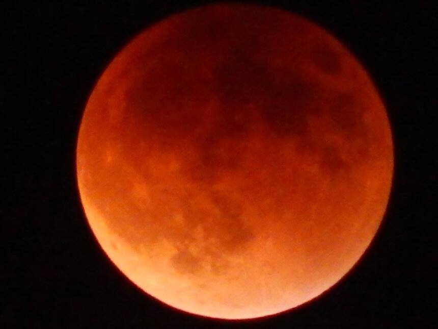 Espectaculares Fotos De La Luna Roja Univision 3911