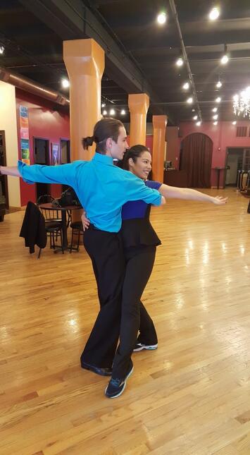 Ericka Pino participará en Dancing with Chicago Celebrities