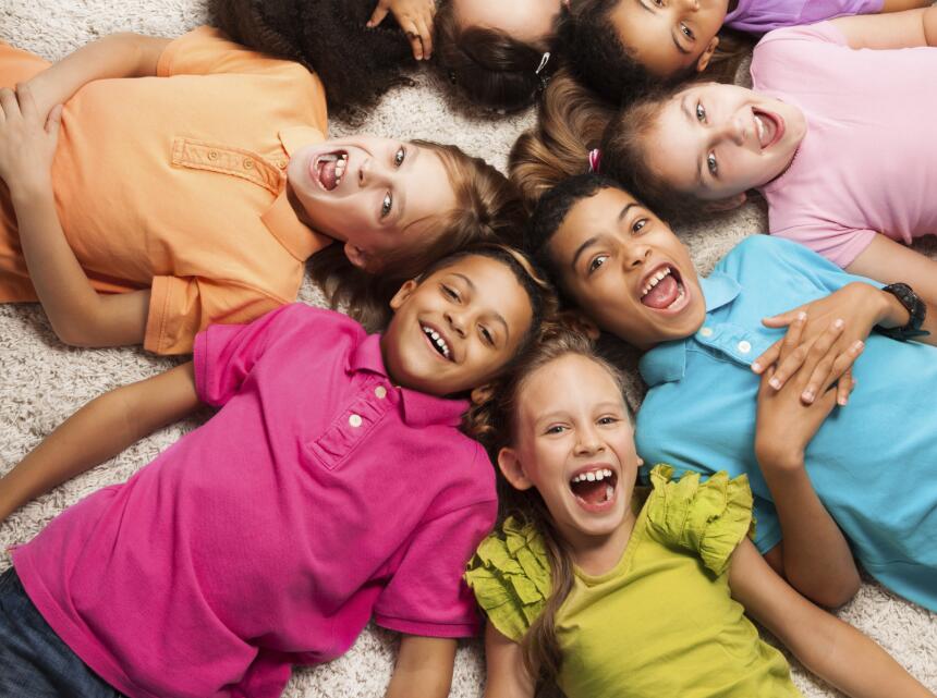 Convertirse en padre y educar a los hijos no es una tarea fácil, los niñ...