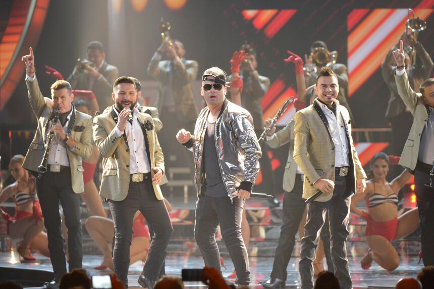 El estilo regional pone a bailar a los Latin GRAMMYS