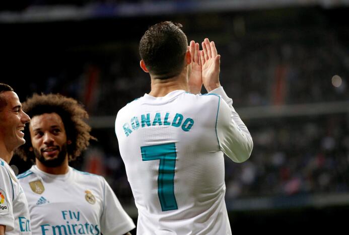 En un emocionante partido, el Real Madrid ganó con goles de Karim Benzem...