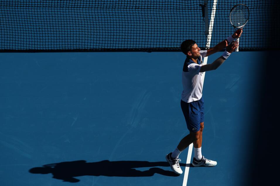 María Sharapova avanza y Garbiñe Muguruza se va del Abierto de Australia...