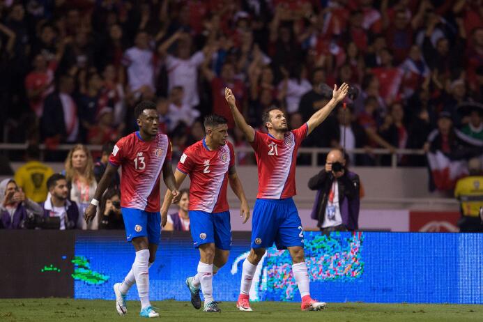 Los 'Ticos' salvaron un punto ante el Tri y dieron un gran paso hacia Ru...