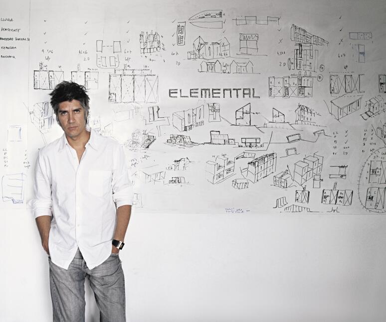 “Aravena encabeza una generación que tiene una comprensión del espacio".