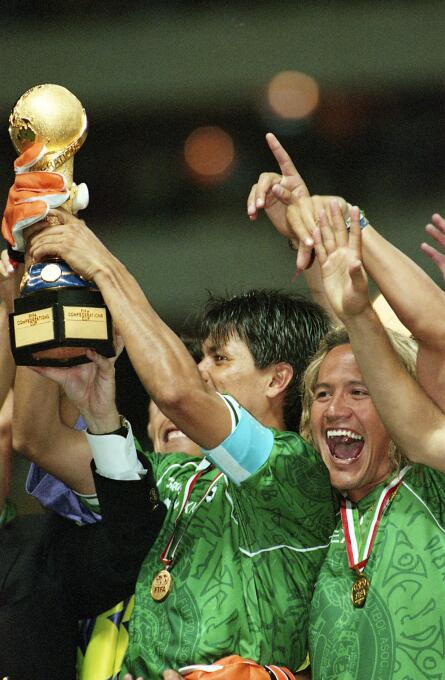 México, de la gloria al infierno en Confederaciones 1.jpg