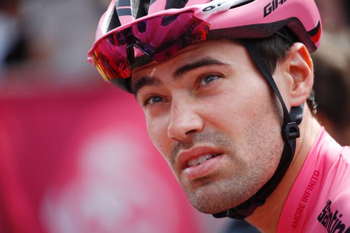 La increíble razón por la que Tom Dumoulin arriesga su título en el Giro...