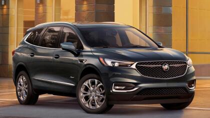 <h3 class="cms-h3-H3">8. Buick Enclave</h3><br/>La crossover monocuerpo de tres filas de asientos de Buick presentó problemas menores con su transmisión y con los sistemas electrónicos del vehículo, según reportaron sus dueños a Consumer Reports.