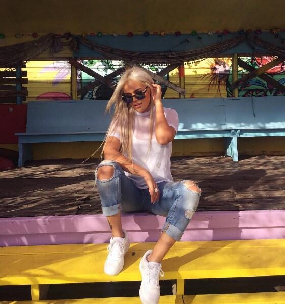 Karol G cumpleaños Pequeños Gigantes USA
