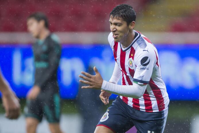 Chivas toma un respiro al clasificarse a octavos de final en la Copa MX...
