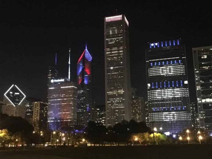Los fans de los Cubs se sumaron a la fiesta por el triunfo del equipo