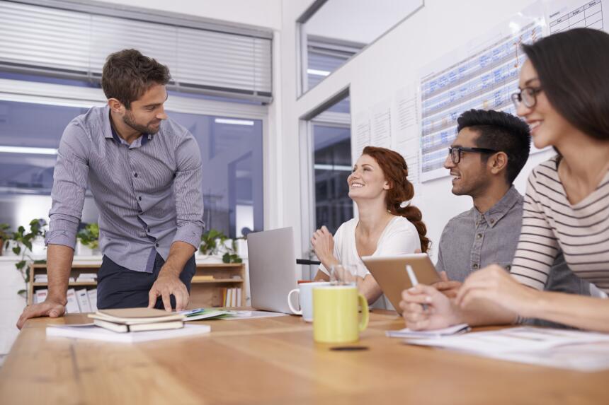 ¿buscas empleo?