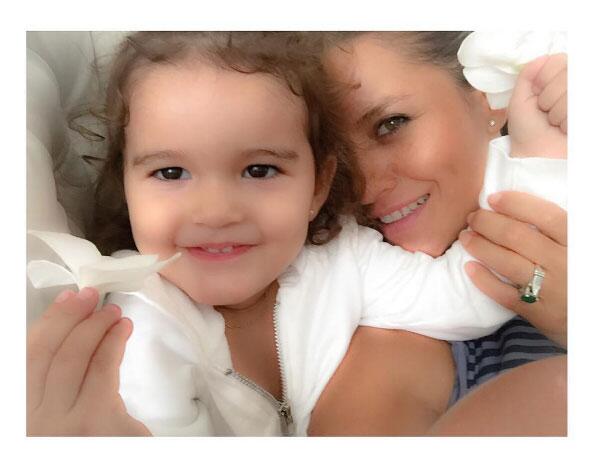 Lola Ponce