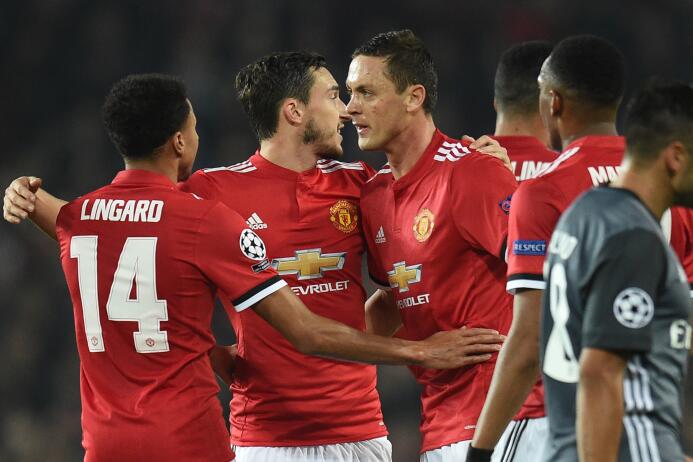 Manchester United y PSG imponen terror de Halloween con su paso en Champ...