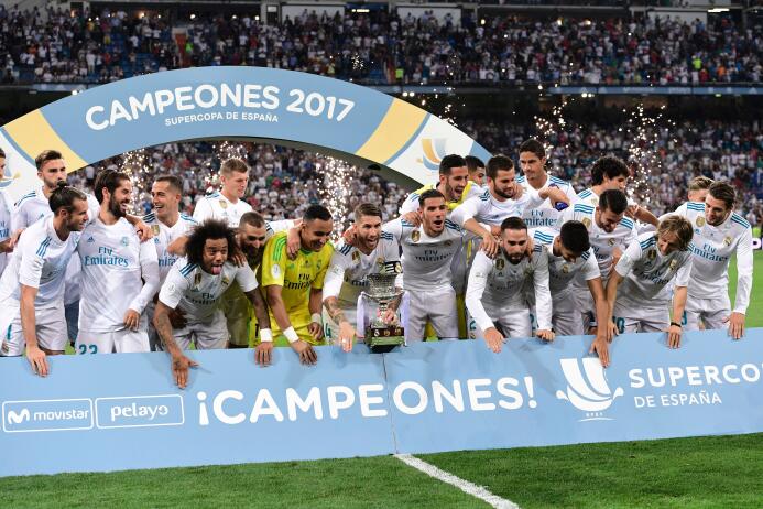 Real Madrid aplastó al Barcelona y se coronó campeón de la Supercopa de...