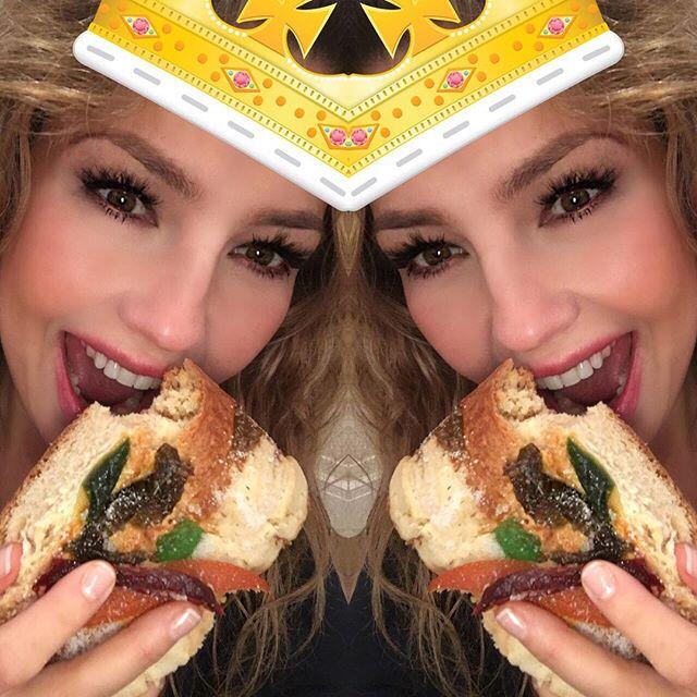 Thalia rosca de reyes