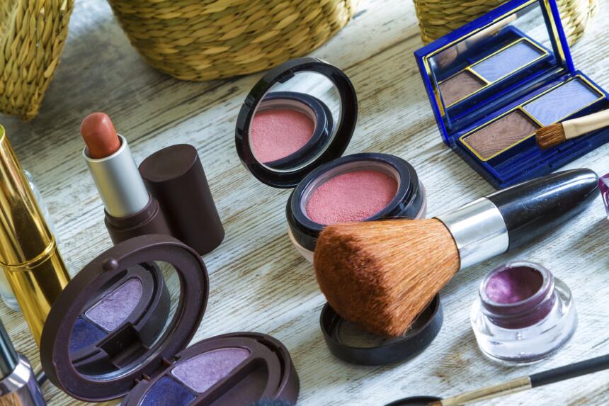 Los cosméticos son los mejores aliados de belleza de muchas mujeres. El...