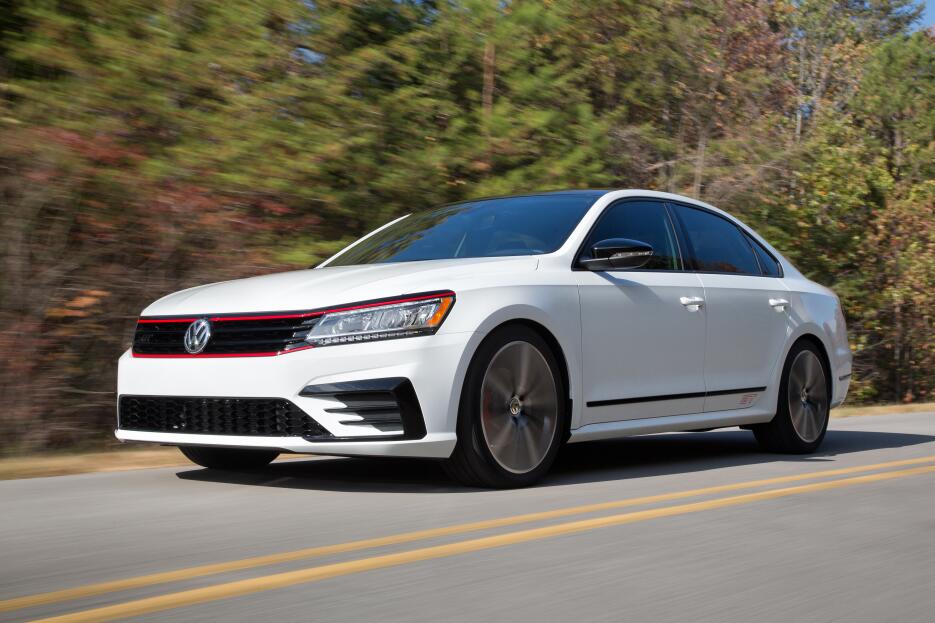 Este es el nuevo Volkswagen Passat GT