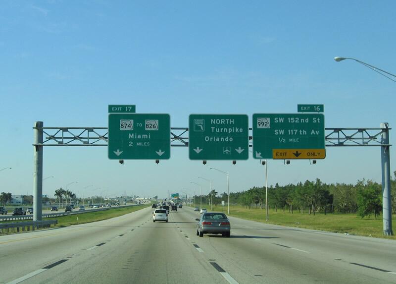 En tercer lugar se encuentra la carretera 192 de Florida, entre Four Cor...