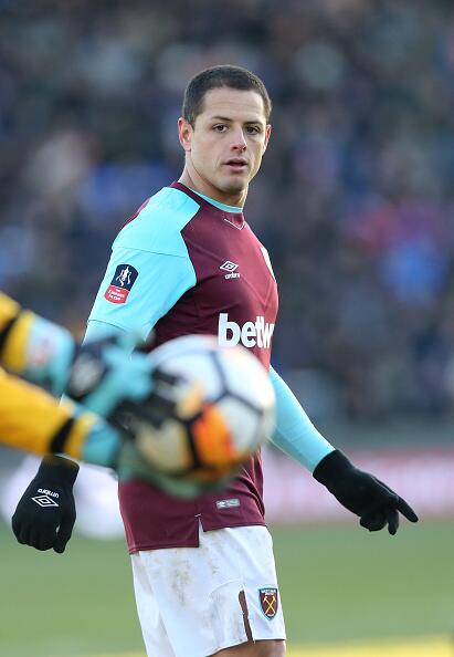 En fotos: Con 'Chicharito' en el campo el West Ham no pudo con el Shrews...