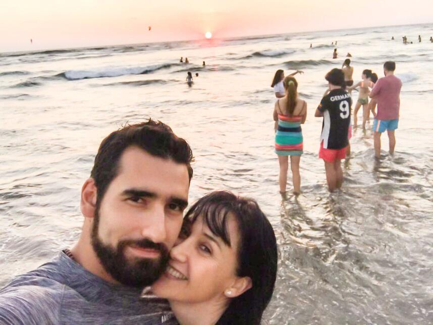Susana Zabaleta presume a su novio 15 años menor que ella Univision