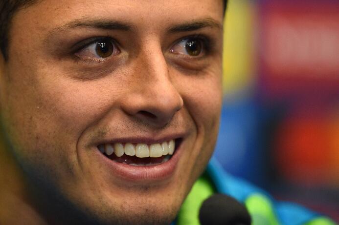 A 'Chicharito' lo persigue la grandeza en Europa: ¿ahora brillará en Fra...