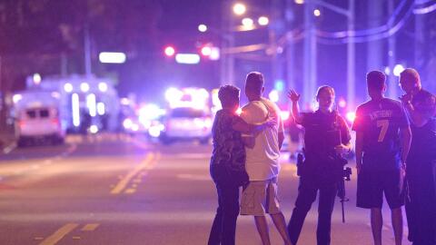 La Policía de Orlando afirma que el tiroteo ocurrió después de la median...