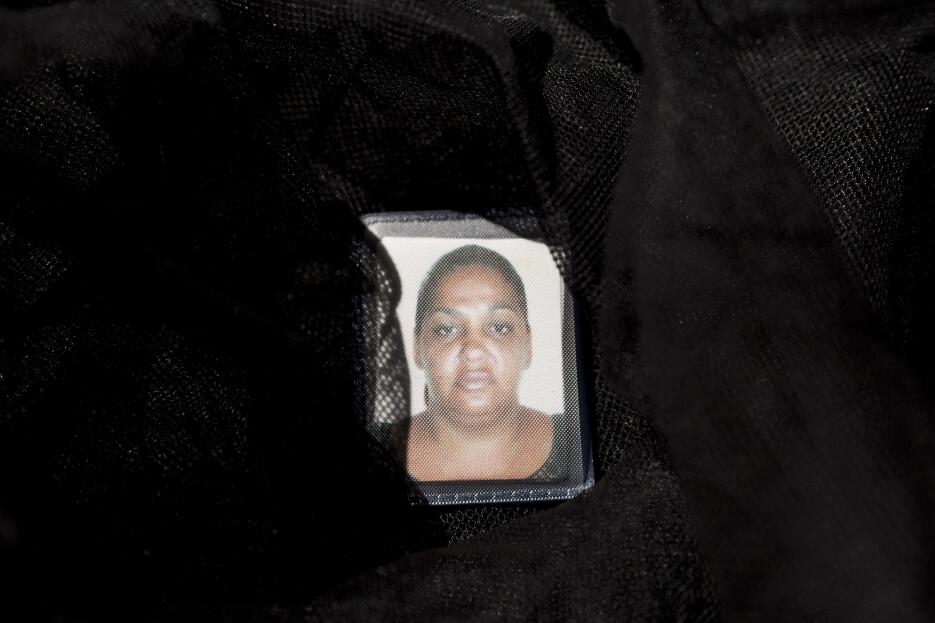 Los cubanos que fueron deportados el año pasado de Ecuador estaban acamp...