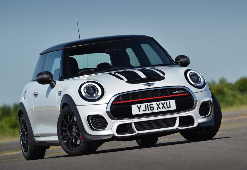 MINI John Cooper Works Challenge